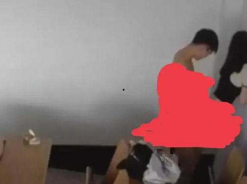 学院教室吃瓜,学院教室里的“瓜田”奇遇记