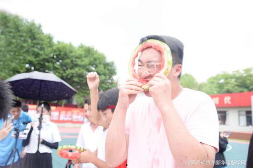 安徽新华学校吃瓜,吃瓜群众揭秘校园生活点滴