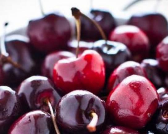 樱桃吃瓜事件,网络舆论的风暴与反思