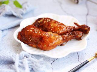 大瓜头吃鸡腿,大瓜头与鸡腿的美食邂逅