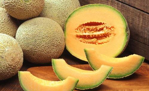 吃半个哈密瓜会胖吗,半颗哈密瓜摄入量对体重影响解析